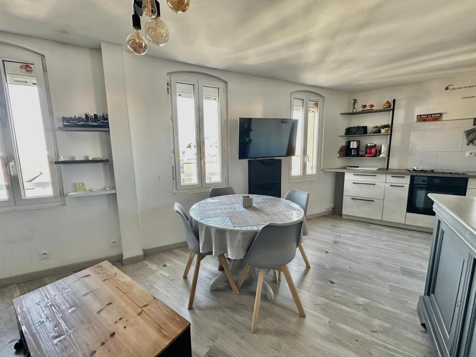 Appartement Pres Du Port Centre Et Plage - Vue Mer Courseulles-sur-Mer Zewnętrze zdjęcie